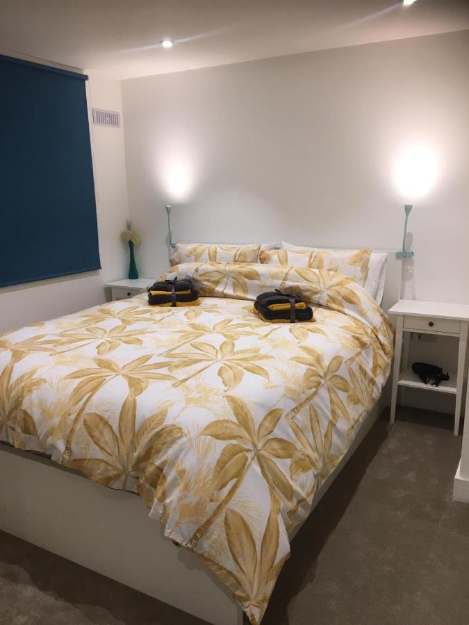 Stylish Apartment, Beach & Town 2 Min Walk 본머스 외부 사진